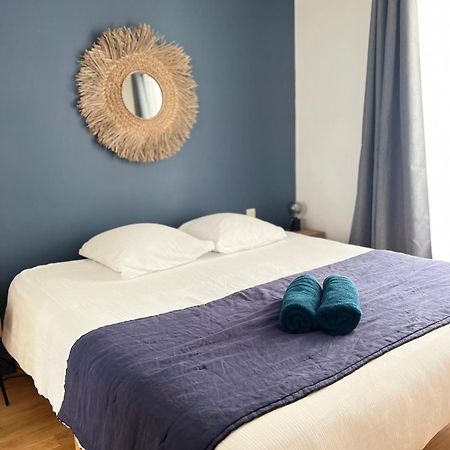 Le Rabelais, Superbe Appartement En Duplex, Proche Forteresse Et Monument Historique Chinon Exterior foto